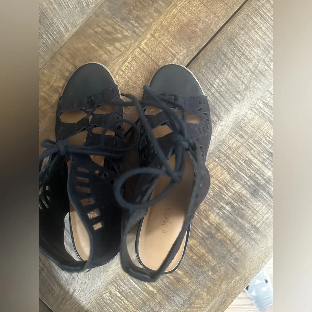 Crown Vintage Lace Up Wedge Sandals - Picture 5 of 10